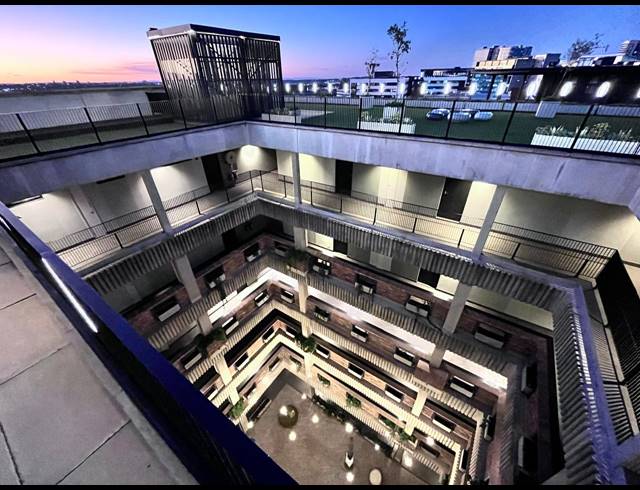 1 BEDROOM APARTMENT FOR SALE IN SANDTON CENTRAL